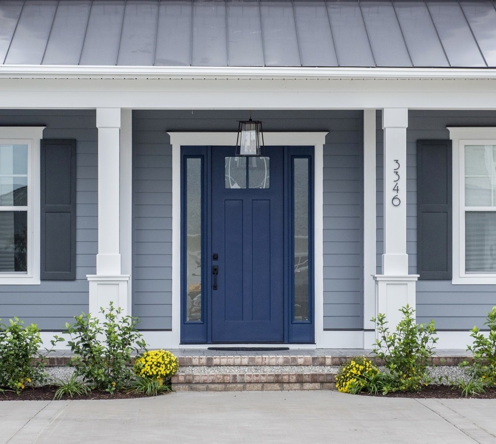 Front door decor in Riverlights.