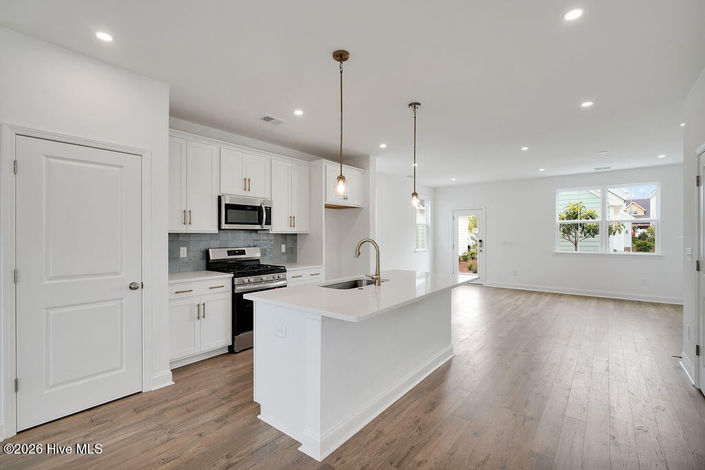 5446 Kitchen