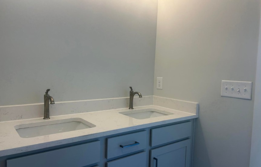 5202 Bathroom