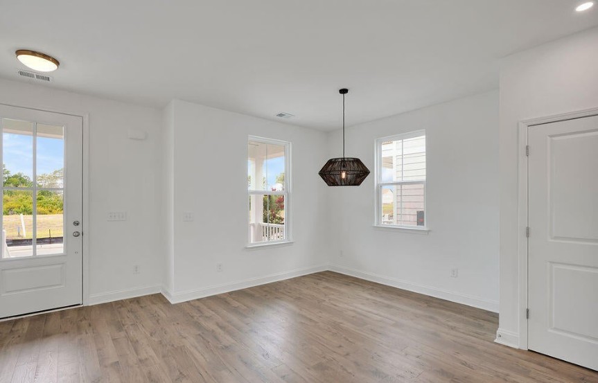 5446 Dining