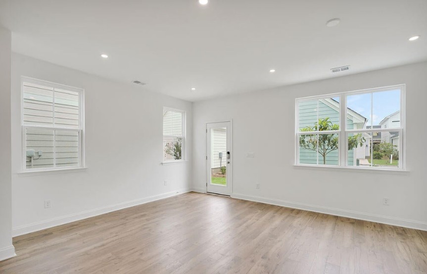 5446 Livingroom